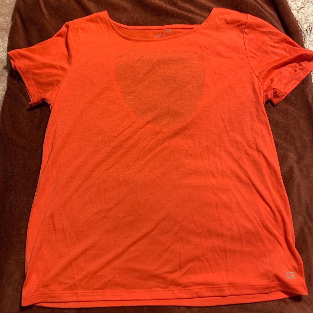 Gap fit shirt